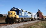 CSX 6431 & 2262 lead train F728 towards the yard